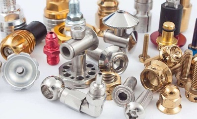 1萬元開五金特色建材加盟的優劣分析